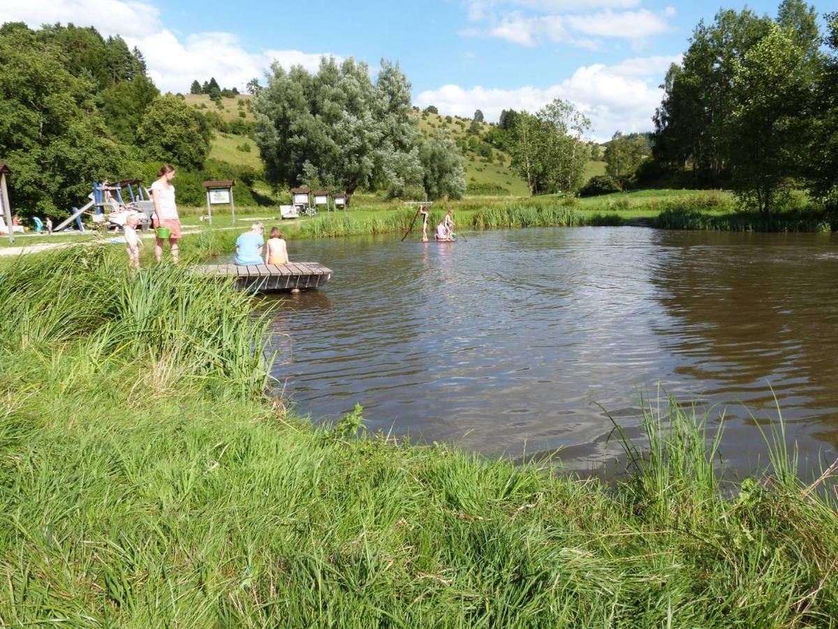 Gomadingen Alb Lodge מראה חיצוני תמונה